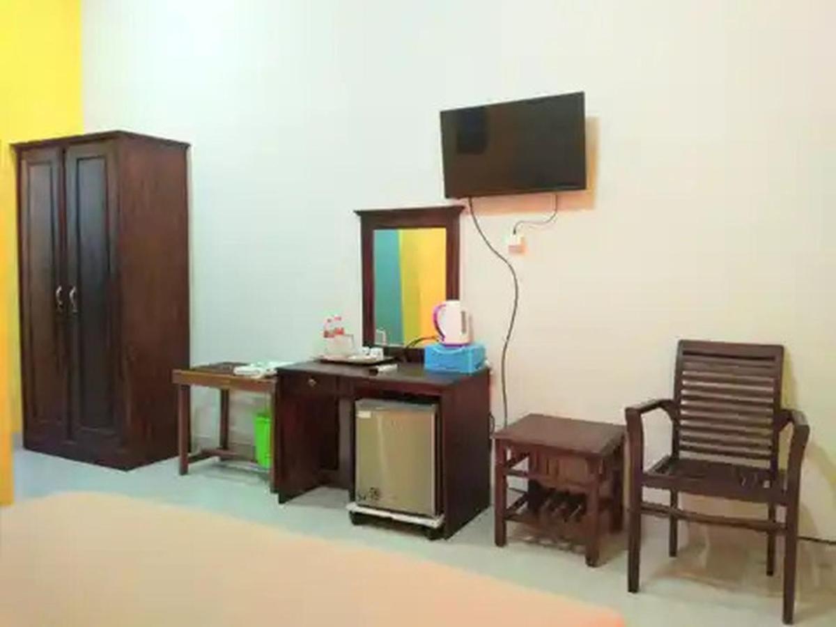 Reddoorz At Hotel Nuansa Ngawi Exterior photo
